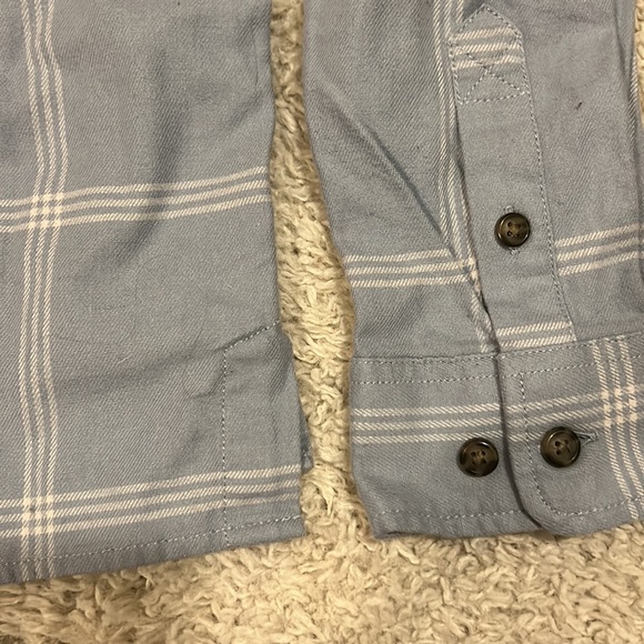 Light blue and white Carhartt flannel - Picture 5 of 5